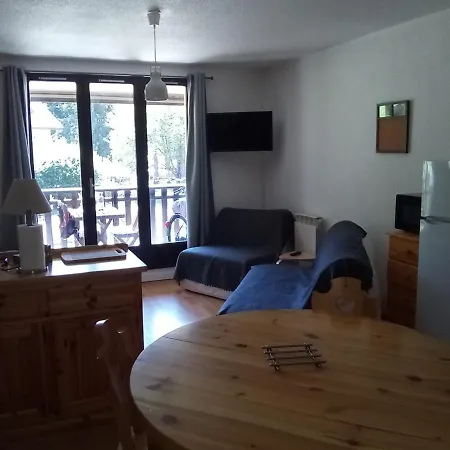 Apartment 28m² A Correncon-en-vercors, Proche Village, Navettes, Skis, Nature, 4 Pers, Balcon - Fr-1-515-140