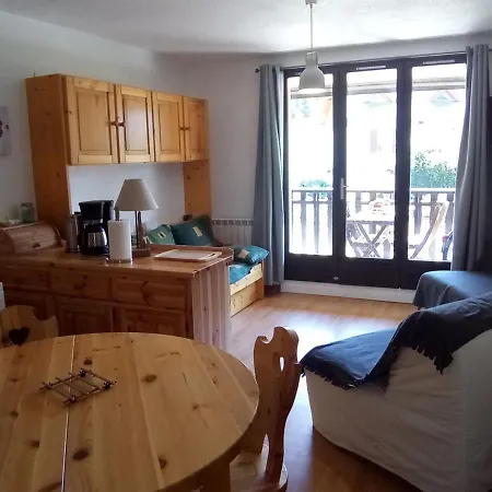 Apartment 28m² A Correncon-en-vercors, Proche Village, Navettes, Skis, Nature, 4 Pers, Balcon - Fr-1-515-140 *