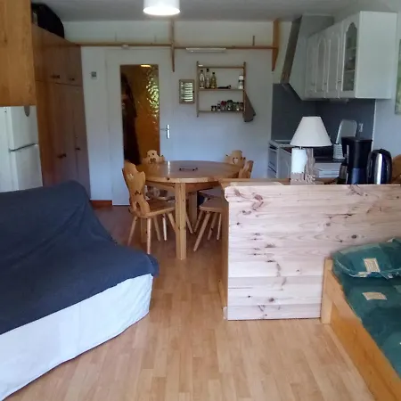 28m² A Correncon-en-vercors, Proche Village, Navettes, Skis, Nature, 4 Pers, Balcon - Fr-1-515-140 شقة *